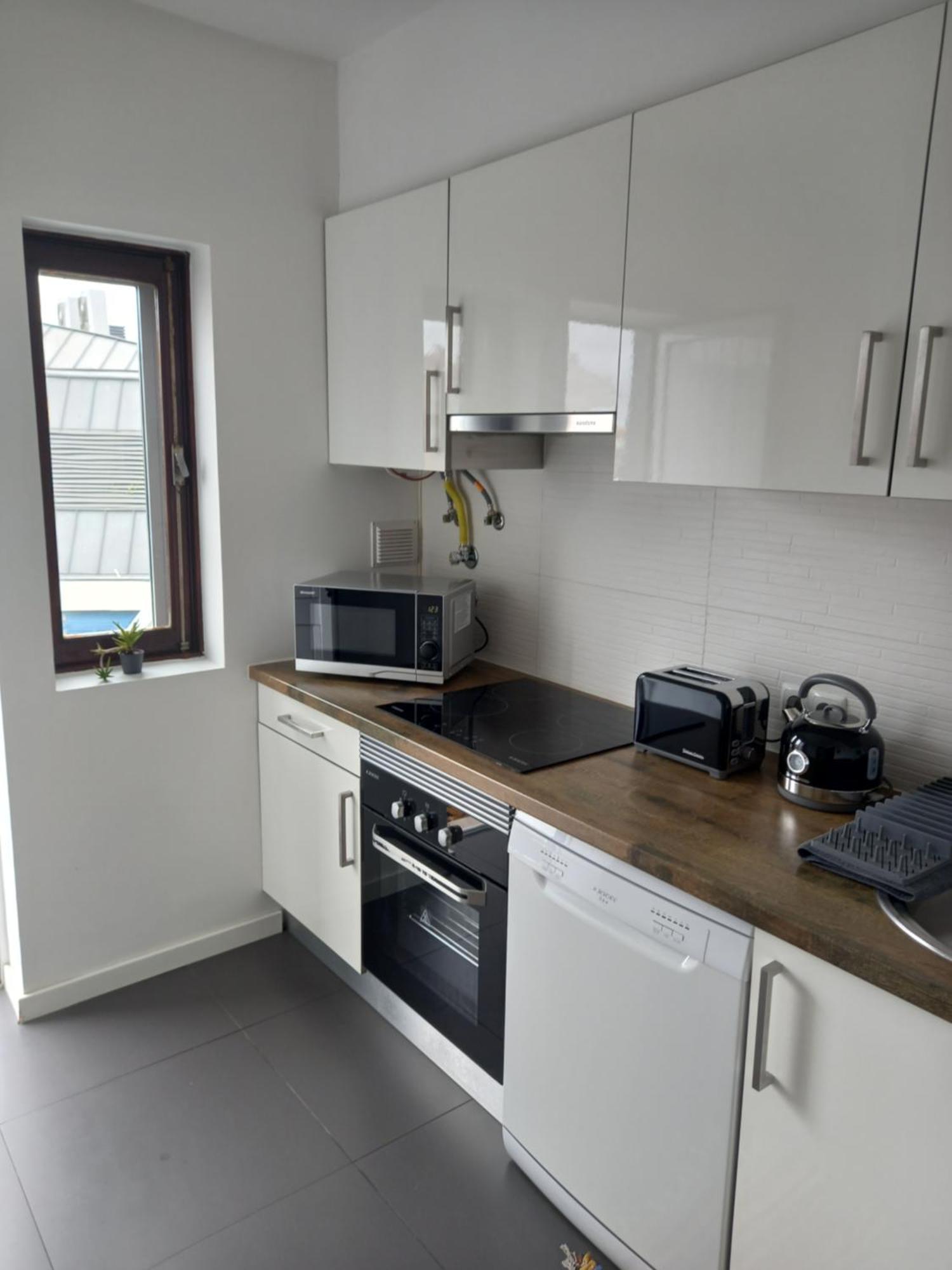 Buddies Charm Apt - Self Catering Aveiro Bagian luar foto